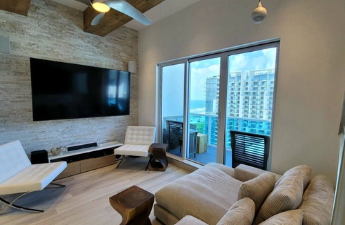 South Beach Condo | South Beach Luxury Condo on the Water