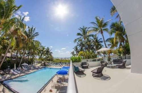 South Beach House | SOUTH BEACH. RELAX, ENJOY THE SUNRISE!