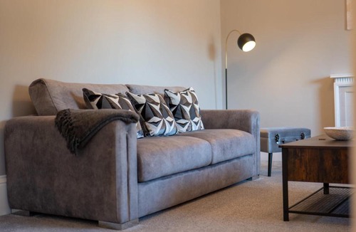 Troon Apartment | South Beach View