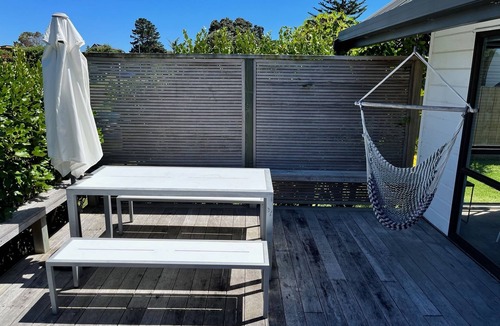Pauanui House | South End modern beach house - close to beach & mountain.