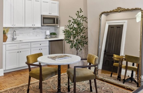 South End Apartment | South End, Studio, Upscale Stay Near the T