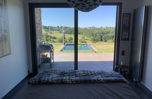 Atur House | South-facing architect-designed house with breathtaking views