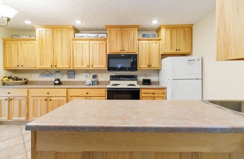 Sloans Valley Condo | South Fork Sunrise - Your Lake and Golf Retreat