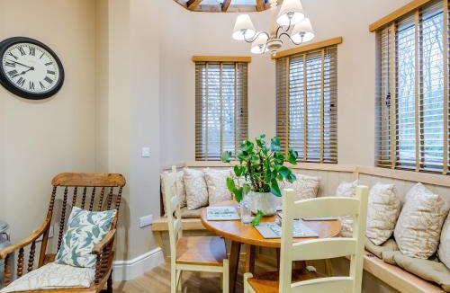 Driffield House | South Lodge