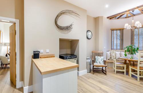 Driffield House | South Lodge
