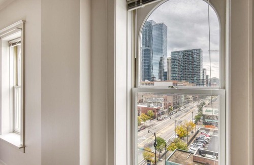 South Loop Apartment | South Loop 1br nr L Grant Park CHI-807