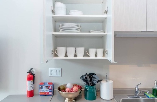 Near South Side Apartment | South Loop 2BR Retreat Near Grant Park, Soldier Field & Columbia College