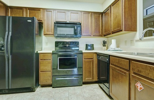 Ahwatukee Foothills Resort | South Mountain Preserve Resort 3bdr