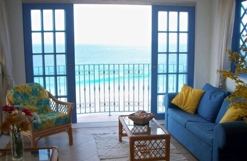 Hastings Villa | South Ocean Villa, Incredible Sunsets and Views on the Sea