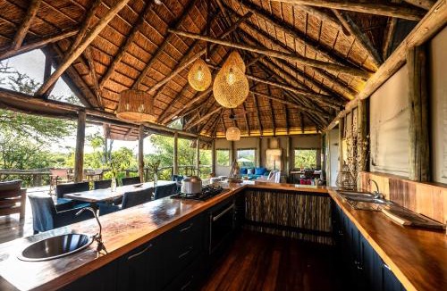 North-West District House | South Okavango - Omogolo Hideaways