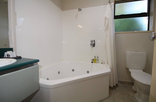 Solway Hotel | South Park Motel