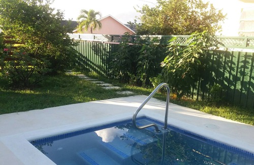 Atlantic Shores Apartment | South Point Row: 1 Bed. Apt. + Plunge Pool - Surfing: The Best On The South!
