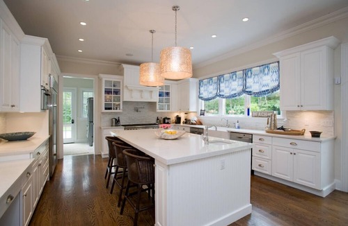 North Sea House | Southampton 6 BR, 6.5 Bath Masterpiece with 4 King Sized Beds