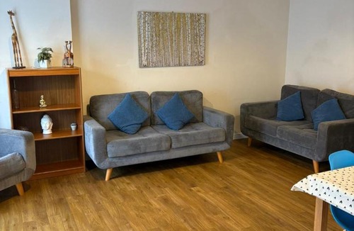 Portswood Apartment | Southampton Gem