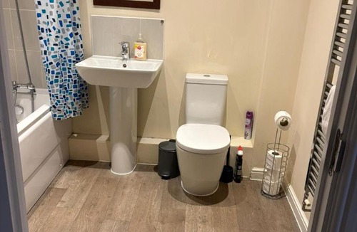 Portswood Apartment | Southampton Gem