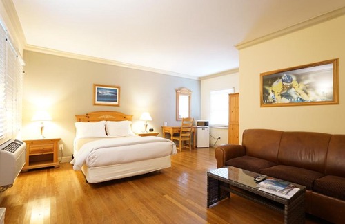 Tuckahoe Hotel | Southampton Long Island Hotel