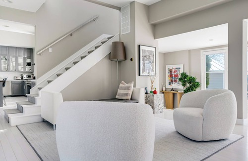 North Sea House | Southampton Summer Bayfront + Heated Saltwater Pool