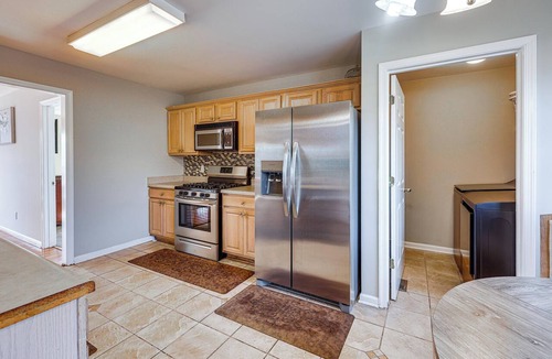 Birmingham House | Southern Charm Spacious 4-bedrooms 3 full baths Home in Lovely Birmingham, AL