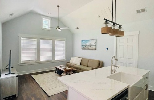 Mount Pleasant Cottage | Southern Escape in Mt. Pleasant, SC – Close to Beaches & Historic Charleston!