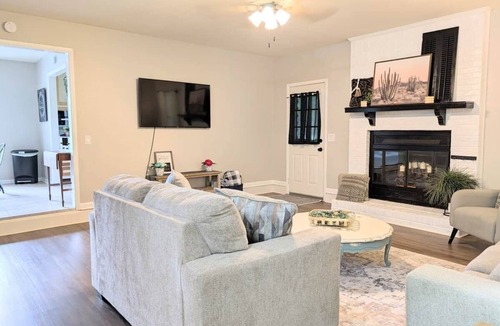 Enterprise House | Southern Magnolia 3BR/2Bath Home 5 min to base