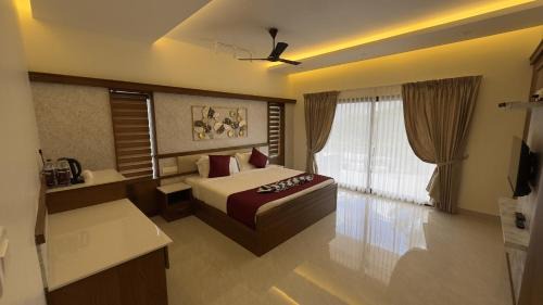 Periyur Hotel | Southern Panorama Campnoel Munnar
