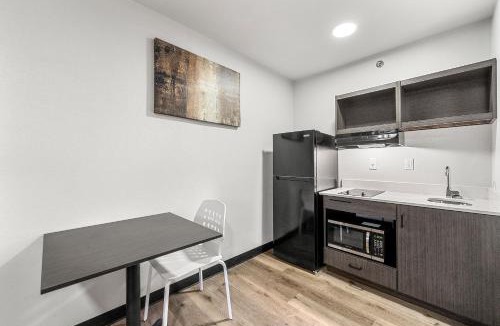Forest Park Hotel | Southern Suites Forest Park