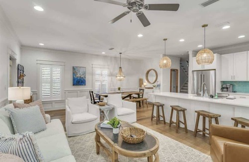 Seacrest House | Southern Tides Home with Golf Cart & Resort Pool