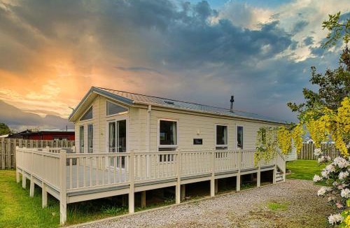Southerness Ski Chalet | Southerness Beach Holidays for 4 with Solway Holiday Homes