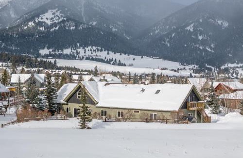 Big Sky House | Southfork Retreat