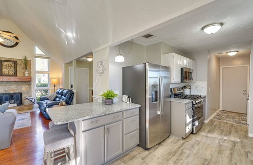 Southport House | Southport Getaway w/Private Pool ~ 15 Mi to PCB!