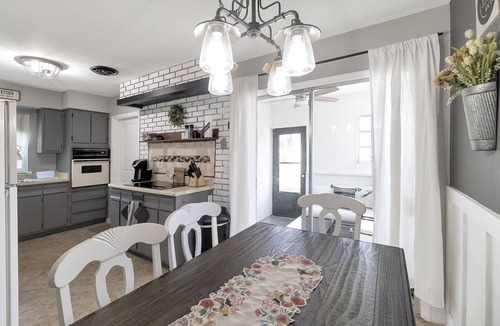 Clair-Mel City House | Southside Living! Only 8 Minutes to Ybor. Near Channelside & Downtown