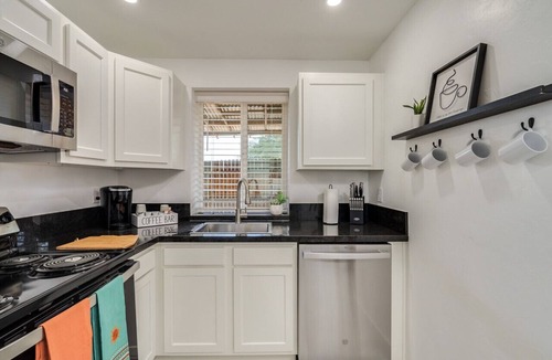 Palo Verde House | Southwest Casita Dog Park Gated Parking/#4