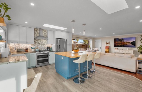 Poway House | Southwest Oasis Pool, Fire Pit, Views & Family Fun