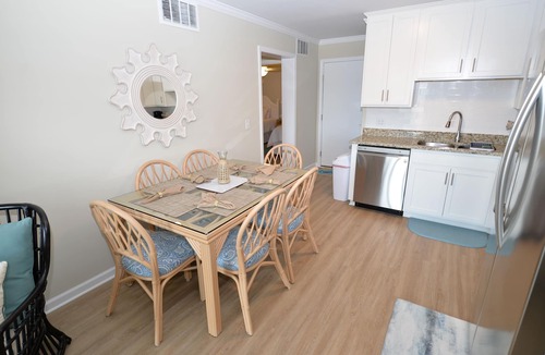 Morehead City Condo | Southwinds J-10: 2 BR, 2 BA Condominium in Atlantic Beach, Sleeps 4