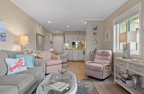 Morehead City Apartment | Southwinds J12 condo