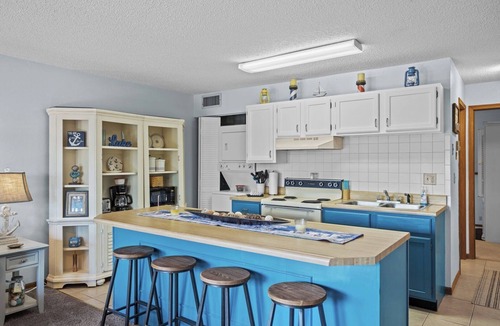 Village of Four Seasons Condo | Southwood Shores 217-2C