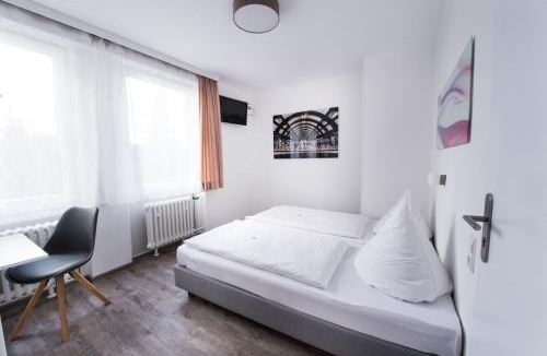 Niederzwehren House | SOVA Guesthouse