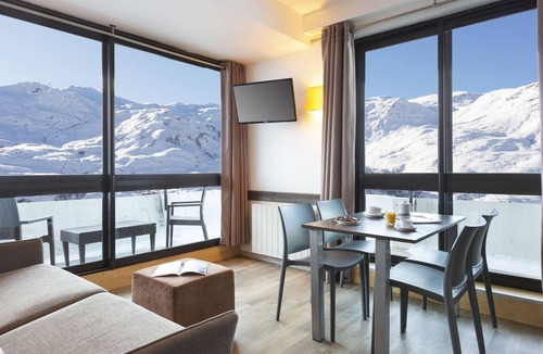 Les Menuires Apartment | Sowell Résidences Crêt Volant by Interhome