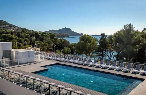 Boulouris-sur-Mer Apartment | SOWELL RESIDENCES Green Oaks * - Studio 4 people