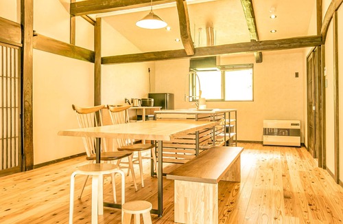 Maibara House | Soyomo