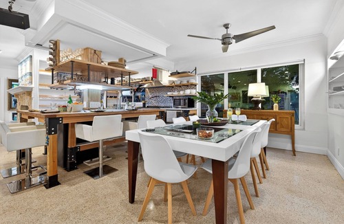 Victoria Park House | Spa, Game Room, EV Charger | Near Las Olas | Near World Cup 2026