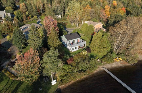 Lac-Etchemin Ski Chalet | SPA - Lake - Foosball Table | Chalet le Relaxarium