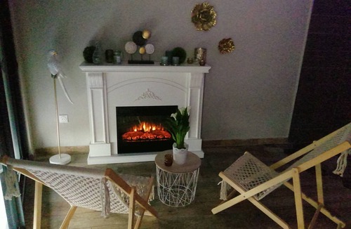 Yerville House | Spa Privatif Jacuzzi et Sauna, Maison de Ville 4 Personnes