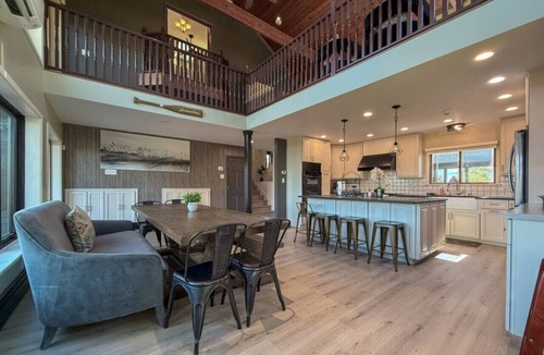 Miller Beach House | Spa-quality amenities, dog friendly, close to trails, IN Dunes Nat’l Park
