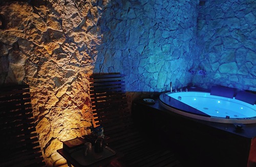 Rosolini House | SPA ROOM SICILY WITH PRIVATE SPA (WHIRLPOOL - SAUNA - TURKISH BATH)
