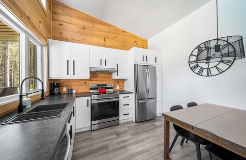 Mauricie Ski Chalet | Spa & Sauna - Le Ptit Cool Des Bois