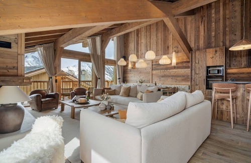 Saint-Martin-de-Belleville Ski Chalet | Spacious chalet near slopes - 14 guests