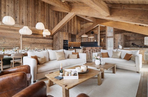 Saint-Martin-de-Belleville Ski Chalet | Spacious chalet near slopes - 14 guests