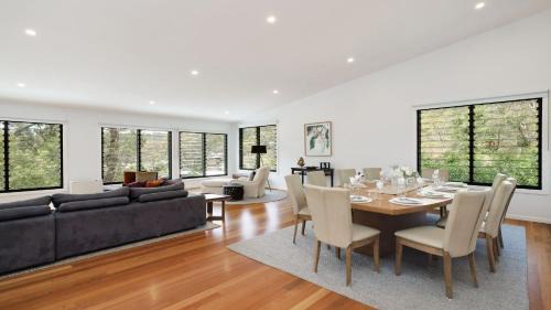 Pretty Beach Central Coast House | 'Space and Serenity at Pretty Beach' by HolidayCo