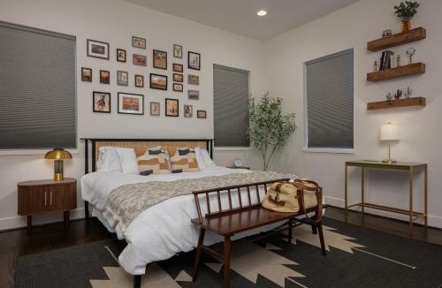 Riverside Terrace House | Space City - Prof Design, Game Room, King BD